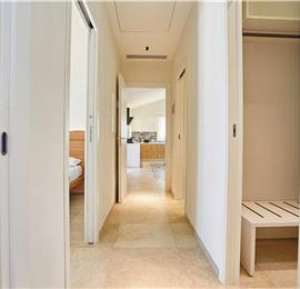 3 bedroom villa with infinity pool and jacuzzi, Scopello, sleeps 5-6